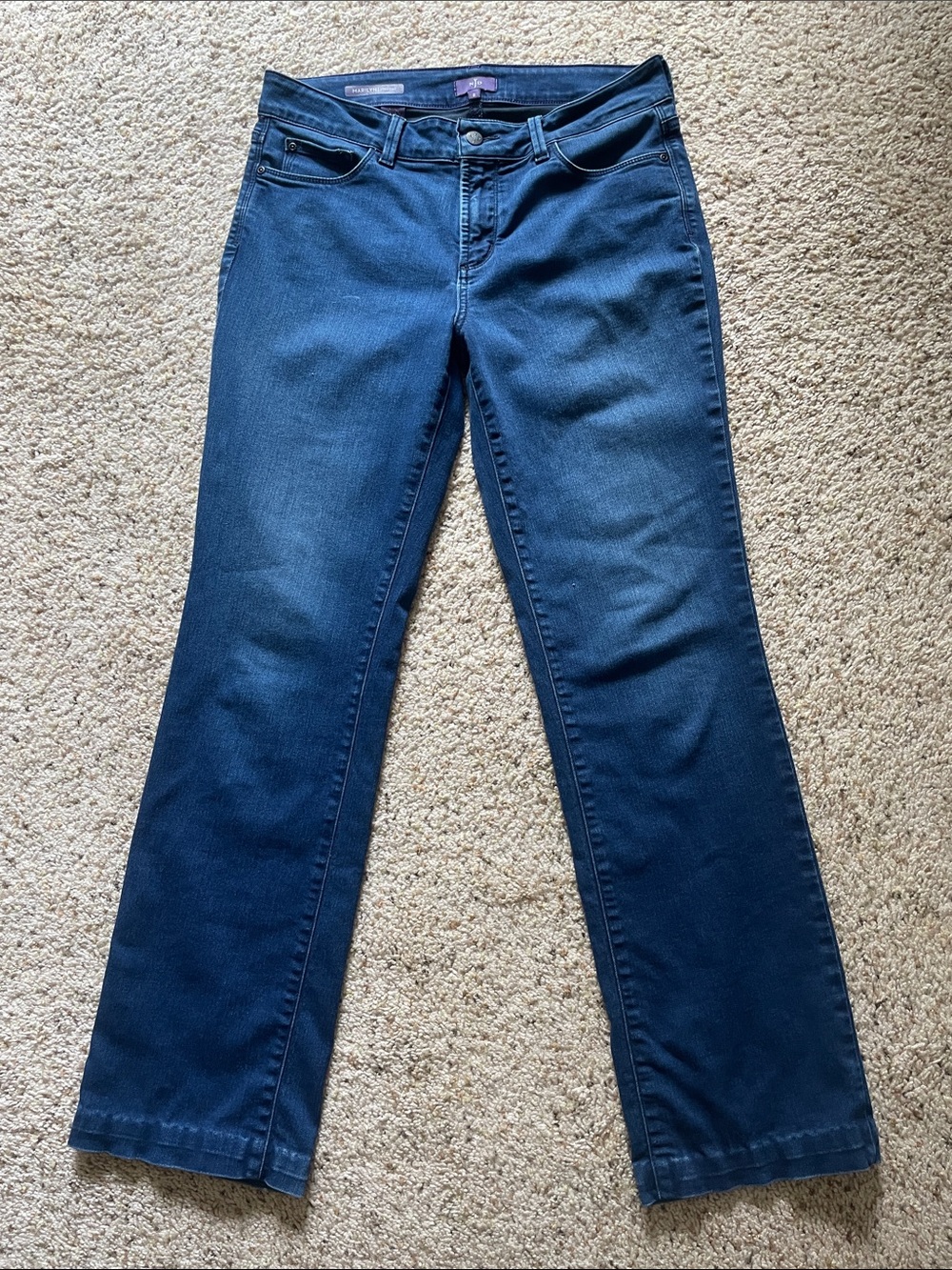 NYDJ Marilyn Straight leg GUC stretchy blue denim jeans